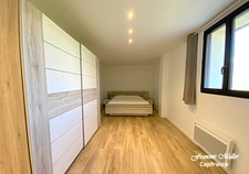 A proximité de Banon,  belle Maison d'Hôtes de 268 m2 (+130 m2) en pleine campagne
