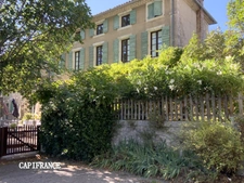 Domaine dans le Luberon - 2,6 ha - 1100 m2  - à vocation de tourisme de luxe et événementiel