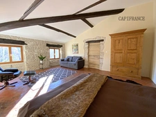 Estate in the Luberon - 2.6 ha - 1100 m2 - intended for luxury tourism and events