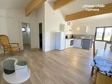 A proximité de Banon,  belle Maison d'Hôtes de 268 m2 (+130 m2) en pleine campagne