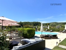 Estate in the Luberon - 2.6 ha - 1100 m2 - intended for luxury tourism and events