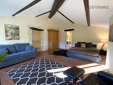Domaine dans le Luberon - 2,6 ha - 1100 m2  - à vocation de tourisme de luxe et événementiel