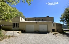 Splendide Propriété de 325 m2 à proximité de Pierrevert, 8800 m2 de terrain