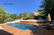 Villa d'exception, 6 pièces, 159 m2 au pied de la montagne de Lure