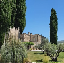 Charming property with swimming pool and gîtes – The Provençal way of life 