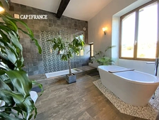 Domaine dans le Luberon - 2,6 ha - 1100 m2  - à vocation de tourisme de luxe et événementiel