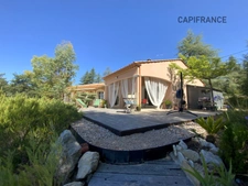 Villa d'exception, 6 pièces, 159 m2 au pied de la montagne de Lure