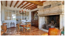 Dpt Tarn et Garonne (82), for sale LAUZERTE stone town house 9 rooms of 205m ² with garden and garage.