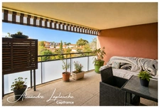 Appartement à vendre 3 pièces TOULOUSE (31) avec grande terrasse couverte sans vis à vis, ascenseur et double garage en résidence sécurisée.
