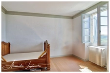 Dpt Tarn et Garonne (82), for sale LAUZERTE stone town house 9 rooms of 205m ² with garden and garage.