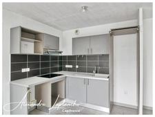 Appartement à vendre 3 pièces SAINT ORENS DE GAMEVILLE (31) avec terrasse et double parking privé en résidence sécurisée.