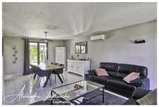 Dpt Tarn et Garonne (82), Maison à vendre 4 pièces avec jardin, garage et pergola bioclimatique à SAINT ETIENNE DE TULMONT.
