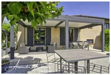 Dpt Tarn et Garonne (82), Maison à vendre 4 pièces avec jardin, garage et pergola bioclimatique à SAINT ETIENNE DE TULMONT.