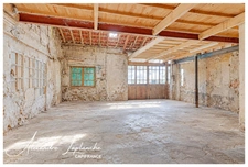 Dpt Tarn et Garonne (82), à Saint-Arroumex, à vendre maison 4 pièces à réinventer avec dépendances et hangar pour donner de la place à vos projets !