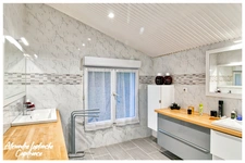 Dpt Tarn et Garonne (82), à vendre MONTAUBAN quartier Le Fau maison de Plain-Pied 6 pièces de 242 m² sur un terrain de 4200 m² avec piscine et dépendance
