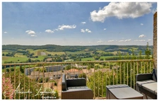 Dpt Tarn et Garonne (82), for sale LAUZERTE stone town house 9 rooms of 205m ² with garden and garage.