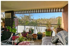 Appartement à vendre 3 pièces TOULOUSE (31) avec grande terrasse couverte, ascenseur et double garage en résidence sécurisée.