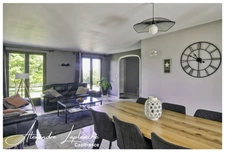 Dpt Tarn et Garonne (82), Maison à vendre 4 pièces avec jardin, garage et pergola bioclimatique à SAINT ETIENNE DE TULMONT.