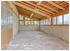 Dpt Tarn et Garonne (82), à Saint-Arroumex, à vendre maison 4 pièces à réinventer avec dépendances et hangar pour donner de la place à vos projets !