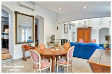 Dpt Tarn et Garonne (82), à vendre MONTAUBAN quartier Le Fau maison de Plain-Pied 6 pièces de 242 m² sur un terrain de 4200 m² avec piscine et dépendance