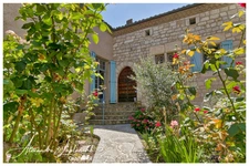 Dpt Tarn et Garonne (82), for sale LAUZERTE stone town house 9 rooms of 205m ² with garden and garage.