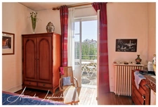 Dpt Tarn et Garonne (82), à vendre MONTAUBAN maison d'architecte des années 30, 10 pièces de 217m² avec jardin et garage.