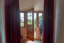 For sale – Property with gîte and outbuilding on wooded land LIVAROT – Normandy