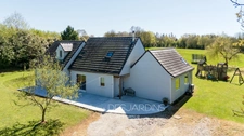 Grande maison familiale contemporaine – 6 chambres, beaux volumes et jardin AUBRY LE PANTHOU (61)