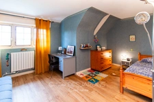 Maison Familiale 9 pièces avec sous-sol complet L'AIGLE (61)