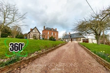 Maison et ses dépendances entre LIVAROT et SAINT PIERRE EN AUGE