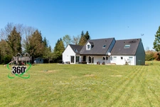 Grande maison familiale contemporaine – 6 chambres, beaux volumes et jardin AUBRY LE PANTHOU (61)