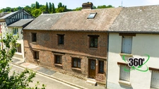 Maison 9 pièces, 6 chambres proche de VIMOUTIERS (61)