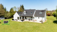 Grande maison familiale contemporaine – 6 chambres, beaux volumes et jardin AUBRY LE PANTHOU (61)