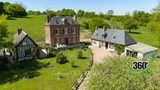 Maison et ses dépendances entre LIVAROT et SAINT PIERRE EN AUGE