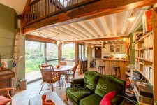 Maison Normande avec son étang privé proche de LIVAROT (14)
