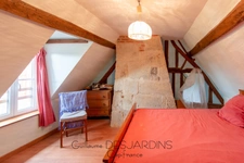 Maison et ses dépendances entre LIVAROT et SAINT PIERRE EN AUGE