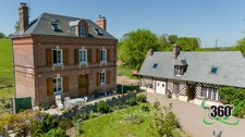 Maison et ses dépendances entre LIVAROT et SAINT PIERRE EN AUGE