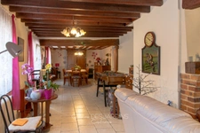 Maison 9 pièces, 6 chambres proche de VIMOUTIERS (61)