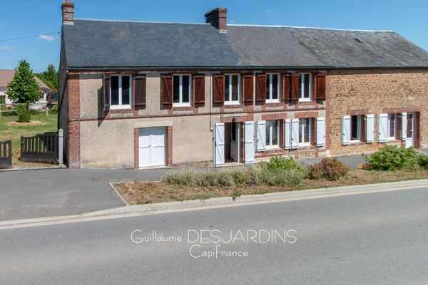 Maison à vendre 5 pièces, avec dépendances ECHAUFFOUR (61)