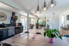 Grande maison familiale contemporaine – 6 chambres, beaux volumes et jardin AUBRY LE PANTHOU (61)