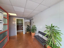 Bureau/local de 14 m², lumineux – Idéalement situé à Jarry