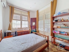 Propriété rare avec maison + 3 logements indépendants – 1850 m² constructible – Basse-Terre centre