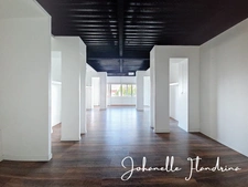 Local à louer, RDC, 69 m² avec vitrine, Galeries de Houelbourg, Jarry - Baie-Mahault