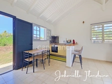 Maison individuelle 1 chambre, meublée avec jardin, terrasse – Les Abymes (Boisripeaux - Difort)