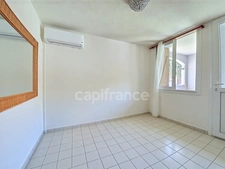 Appartement F4 de 74 m² + 25 m² de loggias, Belcourt, Baie-Mahault