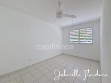 À LOUER – PETIT-BOURG | Appartement T3 de 62 m² avec loggia de 12 m² – Résidence sécurisée