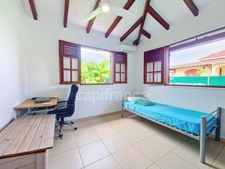 À vendre - CAPESTERRE-BELLE-EAU, maison 4 chambres + bungalow indépendant
