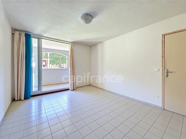 Appartement F4 de 74 m² + 25 m² de loggias, Belcourt, Baie-Mahault