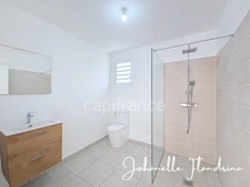 Maison neuve à louer, 2 chambres, 54 m², Gourbeyre