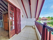 À vendre - CAPESTERRE-BELLE-EAU, maison 4 chambres + bungalow indépendant